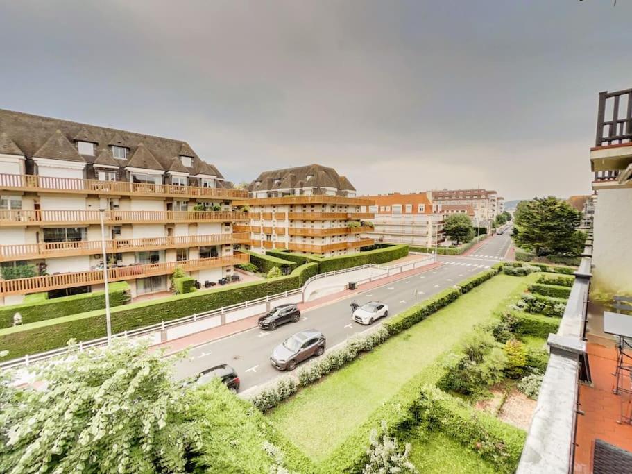 Deauville Triangle D'Or Proche Mer & Casino Aux Clefs Des Sacres Exterior foto