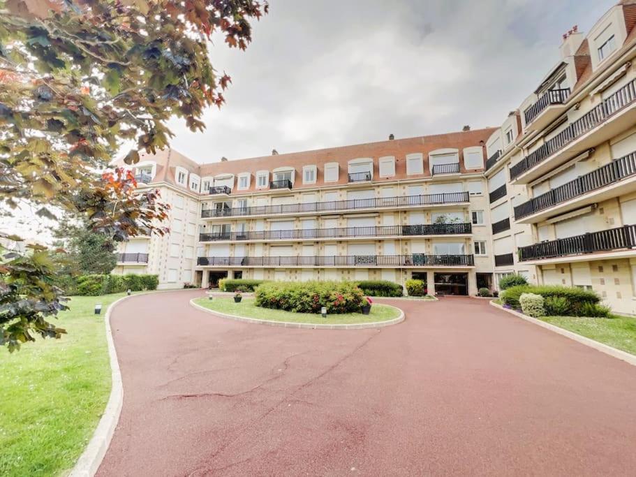 Deauville Triangle D'Or Proche Mer & Casino Aux Clefs Des Sacres Exterior foto