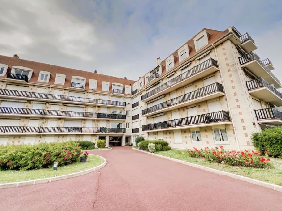 Deauville Triangle D'Or Proche Mer & Casino Aux Clefs Des Sacres Exterior foto